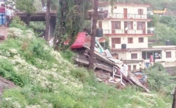 Himachal's house building collapses in Solan, 35 army men feared to be buried