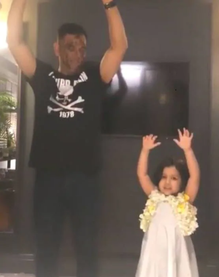 'Poster Boy' Mahendra Singh Dhoni celebrated Birthday, Daughter with Dance, Watch VIDEO