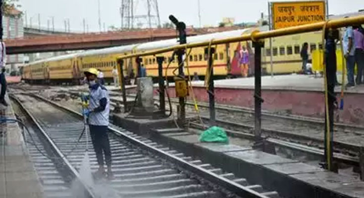 This railway station in the country became the cleanest, second and three places.